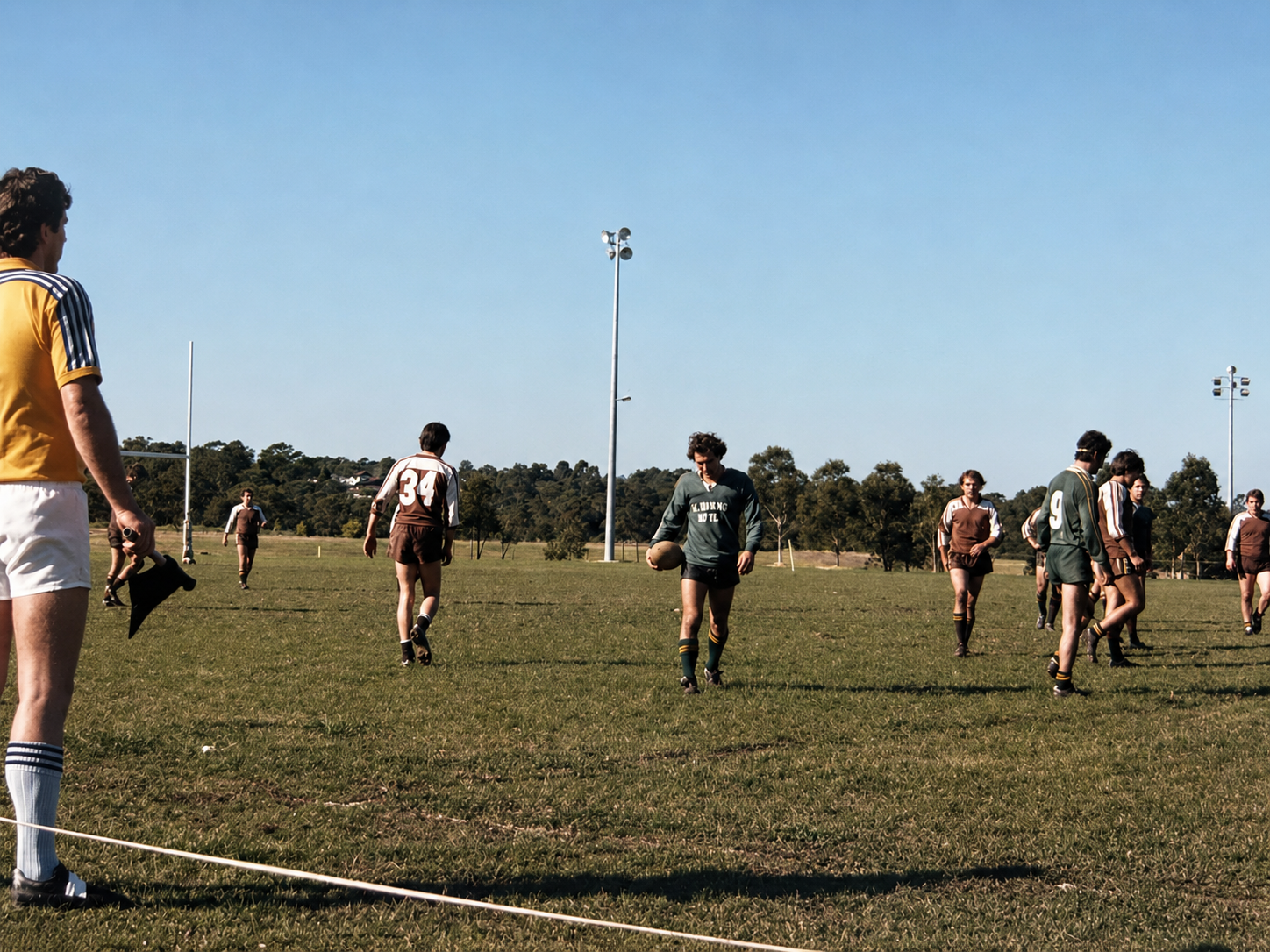 Kick-off on the main oval